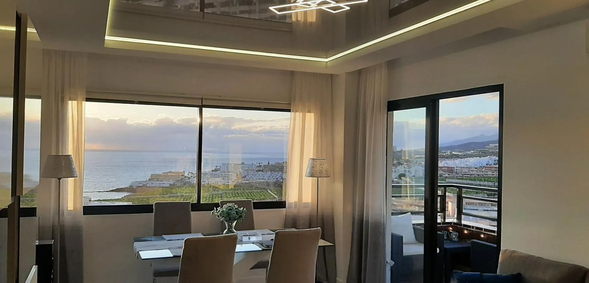 Ocean View Apartment In Club Paraiso, Pp139 contacts